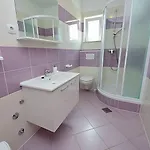 Apartmani Simetin Kastela