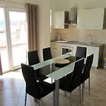 Apartmani Simetin Apartman *