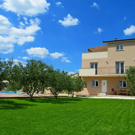 Simetin Apartmán Kaštela